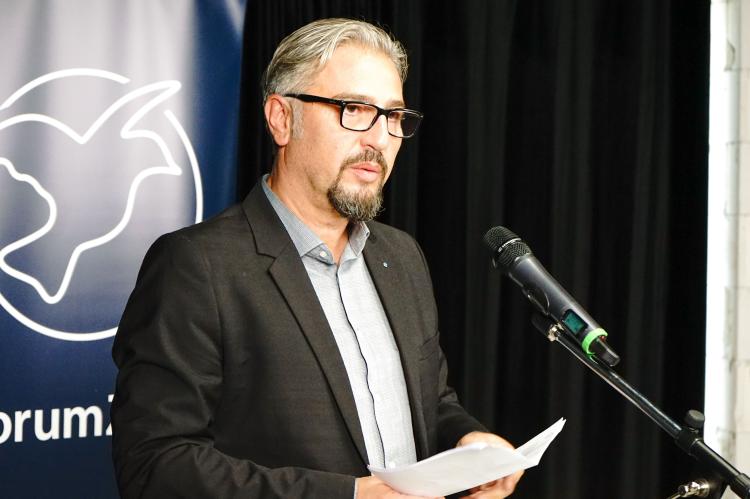 25 Years After - Dealing with the Past in Kosovo 4