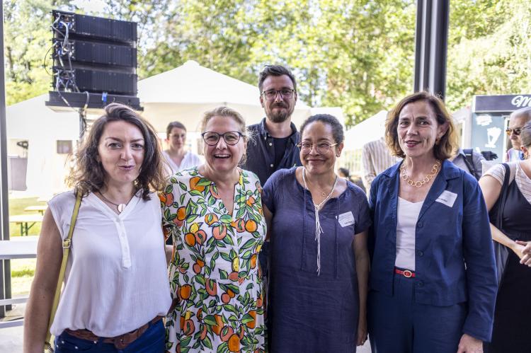 Ada Hakobyan, Ministerin Svenja Schulze, Judith Ohene, Matthias Meiler und Gabi Waibel