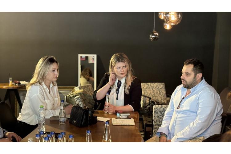 Academy - Dealing with the Past Journalism and Conflict Sensitive Reporting 3