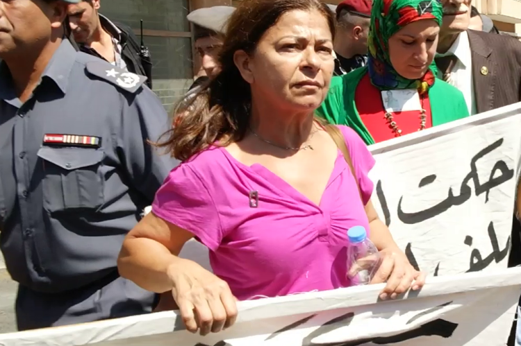 Wadad Halawani bei Protestaktionen.