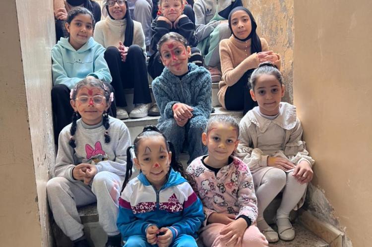 Kinder in einem Vertriebenencamp im Libanon