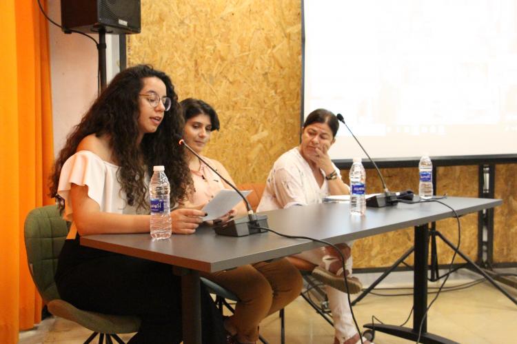 Yara Ayoub sharing her experiences