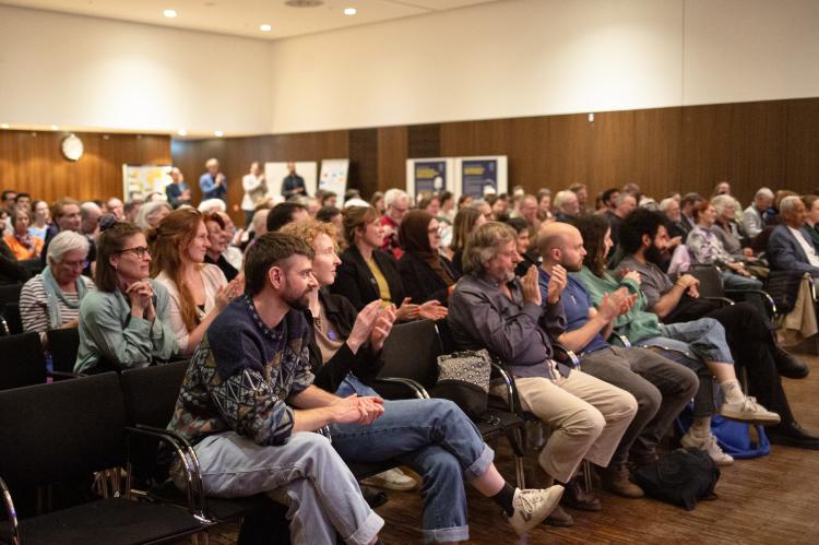 Publikum bei Jubil&auml;ums-VA