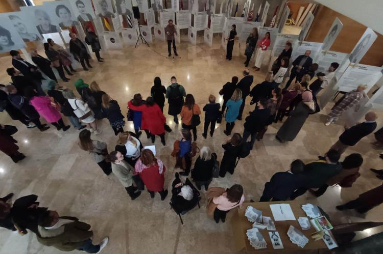 The exhibition “Peace with women’s face” in the Parliamentary Assembly of Bosnia and Herzegovina 1