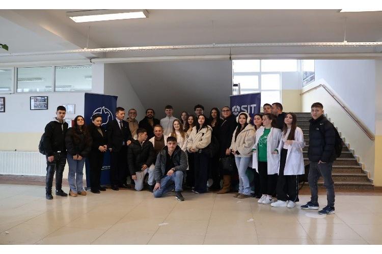 Youth Leading Change: Turning Challenges into Spaces of Peace and Dialogue in Kosovo 2