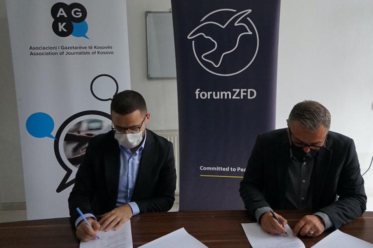 AGK and Pro Peace - Kosovo Program sign a Memorandum of Understanding 2