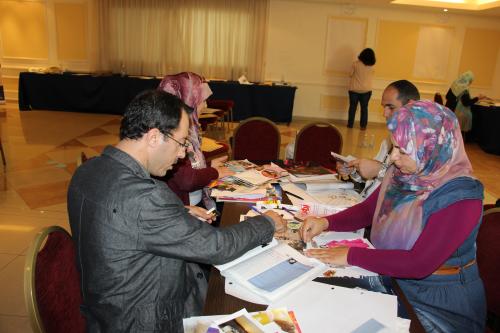 Teachers receiving training on the Memory of the War Handbook