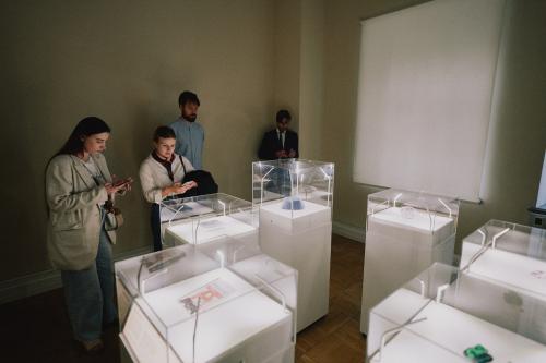 Ausstellungsraum des War Childhood Museum