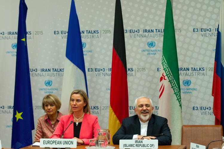 Abgeordnete des Irans und der EU 