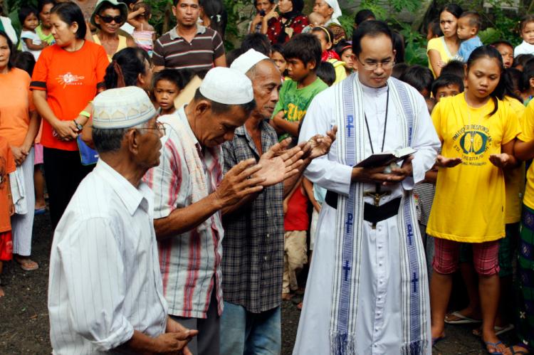 interreligiöser Dialog