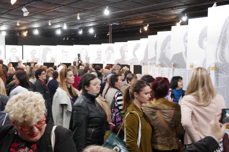 Ausstellungser&ouml;ffnung Peace with a Womens Face