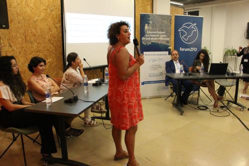 Lamia Abi Azar giving a performance