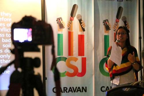 Eine Teilnehmerin des Projekts CSJ Caravan