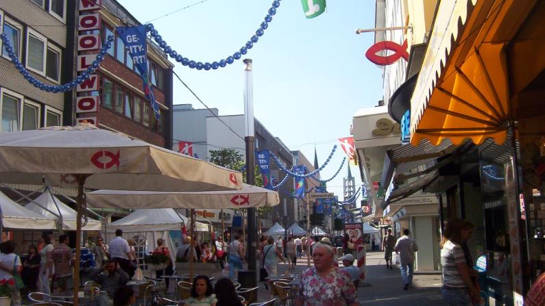 Eine Straßenszene im Zentrum von Gelsenkirchen