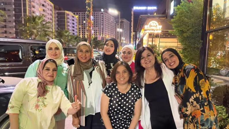 Iraqi women standing in the streets