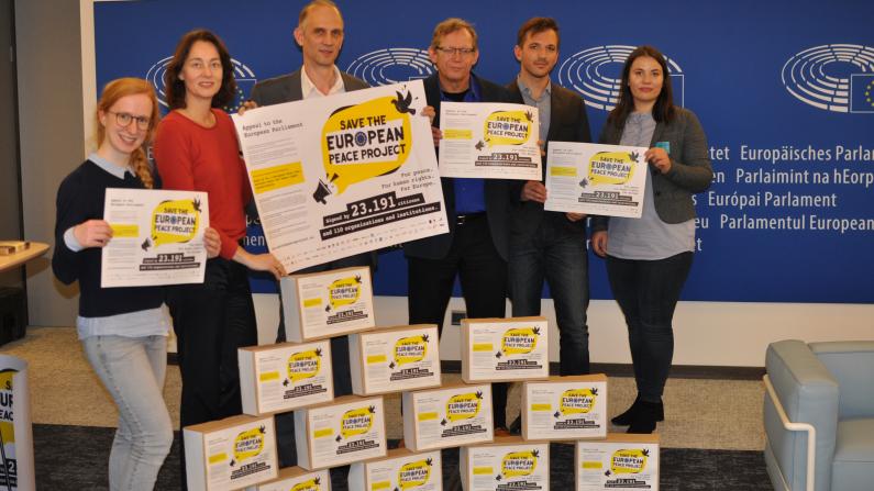 Übergabe Unterschriften EP_19.11.19
