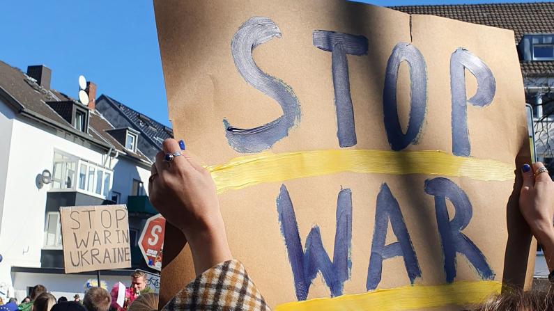Stop War