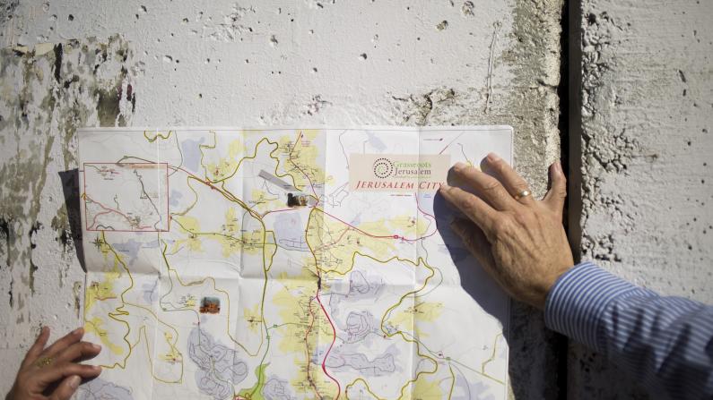 Forum participates in tour of jerusalem