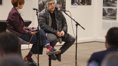 Interview with Ron Haviv,  war photographer, during the exhibition Imagine- reflections on peace 2