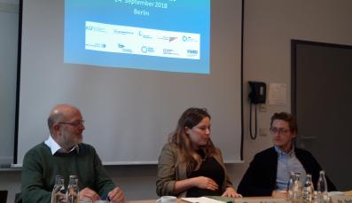  Hagen Berndt, Ginger Schmitz und Dr. Stefan Steinicke (v.l.n.r.)