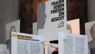 Austellung "Frauen geben Frieden ein Gesicht"