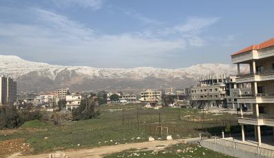 Landscape, overlooking mountains