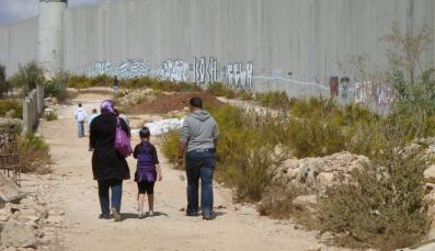 Eine palästinensische Familie im Westjordanland