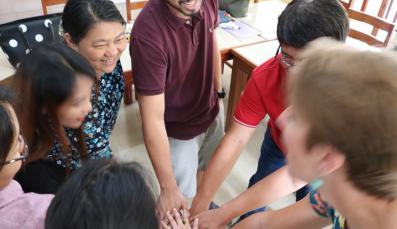 Group picture during a teacher workshop