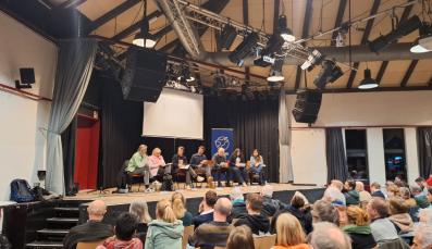 Ein Podiumsgespräch im Bürgerzentrum Ehrenfeld