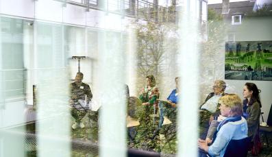 Teilnehmer einer Diskussionsrunde in Gelsenkirchen