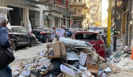 Zerst&ouml;rter Stra&szlig;enzug in Beirut