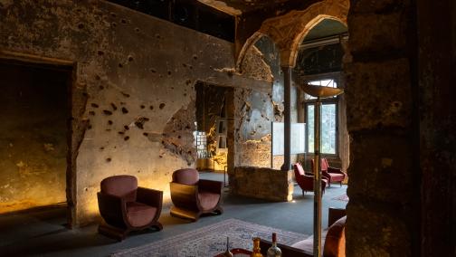 Ein Geb&auml;ude mit Einschussl&ouml;chern in Beirut