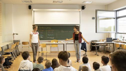 Frieden lernen von Kleinauf; Schulische Bildung